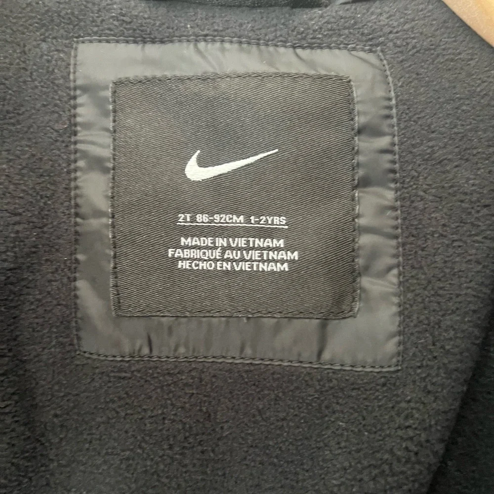 Nike Essential Toddler Black & White Quilted Puffer Full-‎ Zip Jacket Size 2T